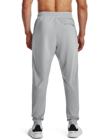 Under Armour Trainingshose "Jogginghose UA Sportstyle" in Grau