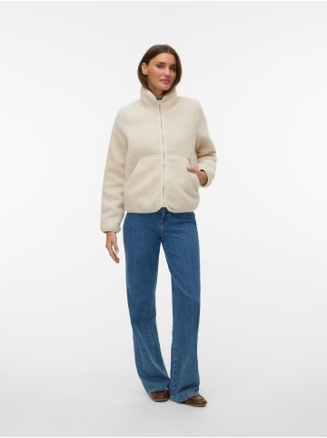 Vero Moda Teddyfell Jacke in Birch