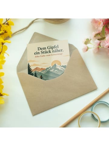 Mr. & Mrs. Panda Geburtstagskarte Berg alpin Design mit Spruch in Weiß