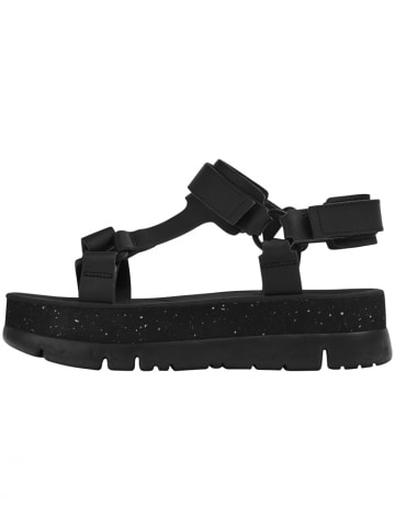 Camper Sandalen " Oruga Up " in Schwarz