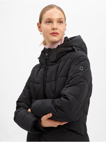 Marie Lund Steppmantel in schwarz