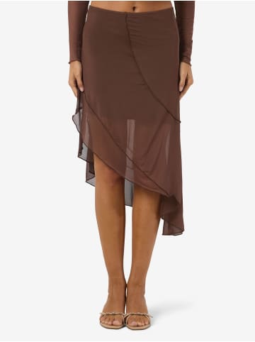 Noisy may Rock in Chocolate Brown