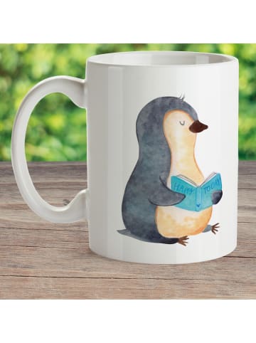 Mr. & Mrs. Panda Kindertasse Pinguin Buch ohne Spruch in Weiß