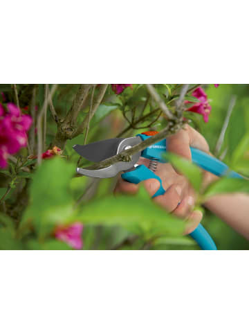 Gardena Classic Gartenschere Aktion: Baumschere mit Bypass-Schneide 8754-30