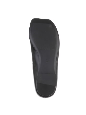 Ital-Design Ballerina in Schwarz