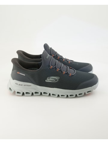 Skechers Slip On Sneaker in Grau