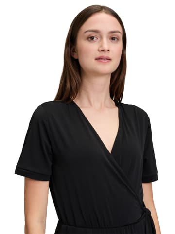 CARTOON Jumpsuit mit Bindegürtel in Schwarz