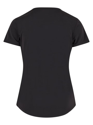 Urban Classics T-Shirts in black