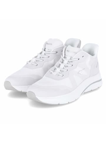 Sneaker in weiß