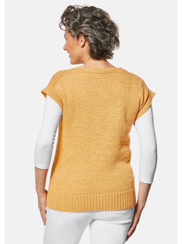 GOLDNER Kurzgröße:  Trageangenehmer Pullunder mit modischem Ausschnitt in honig