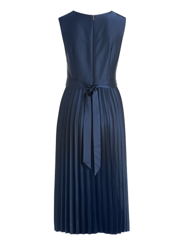 BETTY & CO Midikleid mit Plissee in Dunkelblau
