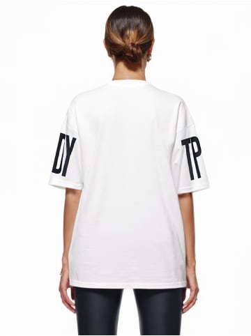 trueprodigy Oversize-Shirt Viktor F in Weiß