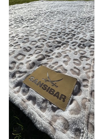 Sansibar Kuscheldecke 150x200 cm flauschig warme Sofa Decke Leo-Design Plaid in Taupe