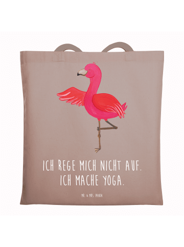 Mr. & Mrs. Panda Tragetasche Flamingo Yoga mit Spruch in Braun Pastell