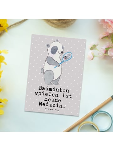 Mr. & Mrs. Panda Ansichtskarte Panda Badminton mit Spruch in Grau Pastell
