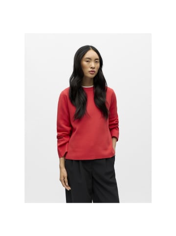 Object Pullover in poinsettia