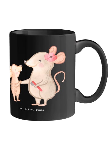 Mr. & Mrs. Panda Becher Superheldin Erzieherin mit Spruch in Schwarz