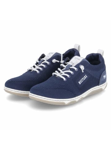 Mustang Schnürhalbschuh in blau