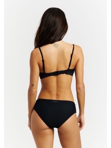 Protest " MIXCAMEO in True Black