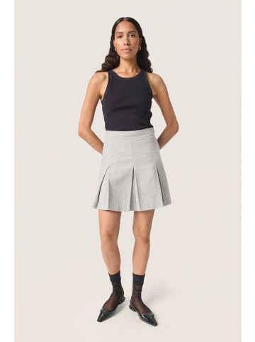 Soaked in Luxury Rock SLAugustina Gerade Passform in Grey and White Pinstripe