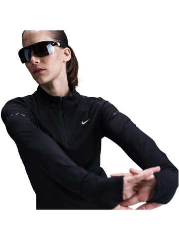 Nike Shirt W NK SWIFT DF UV HZ TOP in Schwarz017