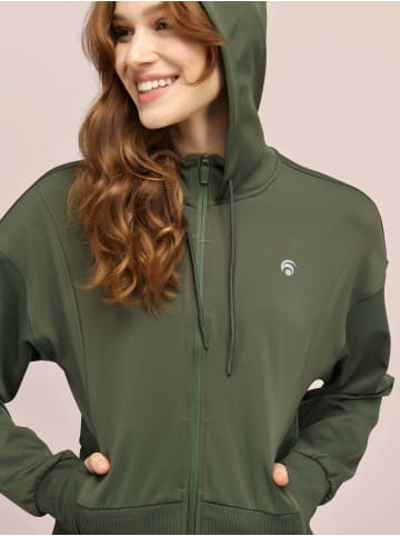 OCEANSAPART Kapuzenpullover LA in Khaki