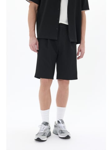 Matinique Shorts MAfisher Gerade Passform in Black