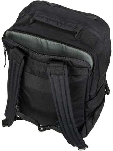 SANDQVIST Rucksack / Backpack Andre in Black/Black Leather