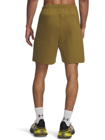 Under Armour Short "Unstoppable Fleece Shorts" in Grün