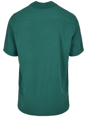 Urban Classics Short Sleeve Shirt in green