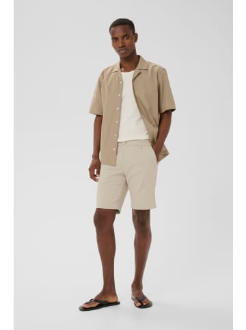 Matinique Shorts MAthomas Gerade Passform in Off White