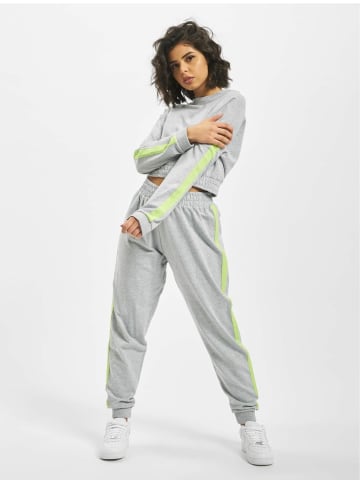 DEF Pullover in Grau