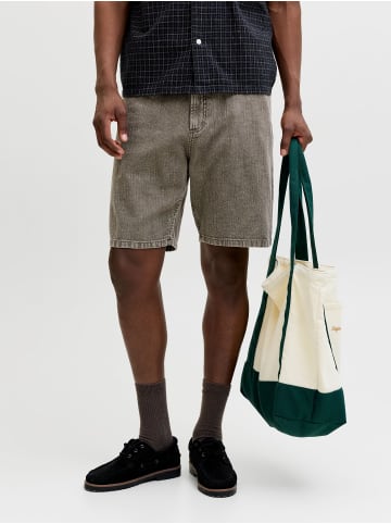 Jack & Jones Relaxed Fit Shorts in Crocodile