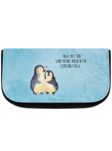 Mr. & Mrs. Panda kulturtäschchen Pinguin umarmen mit Spruch in Eisblau