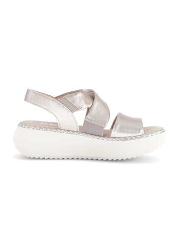 Gabor Plateau Sandalen in gold