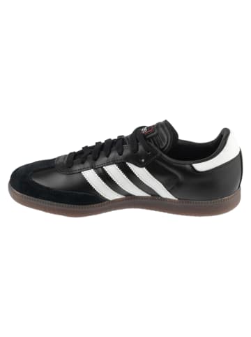 adidas Performance adidas Samba IN in Schwarz