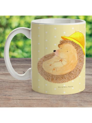 Mr. & Mrs. Panda Tasse Igel Beten ohne Spruch in Gelb Pastell