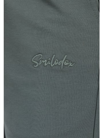 SMILODOX Shorts Nurya in Khaki