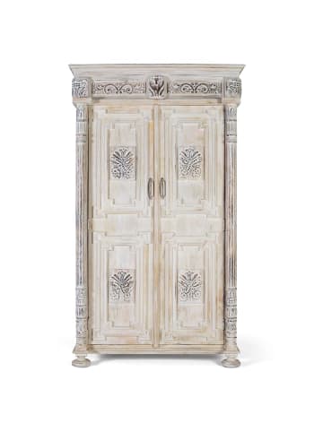 Giner y Colomer Schrank aus abgenutztem weißem Mangoholz mit einem raffinierten Touch in White