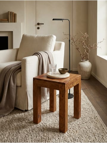 KADIMA DESIGN Beistelltisch MUMBAI Massiv-Holz 35 x 35 cm Wohnzimmer-Tisch in Massivholz