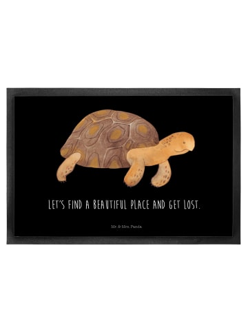 Mr. & Mrs. Panda Fußmatte Schildkröte Marschieren mit Spruch in Schwarz