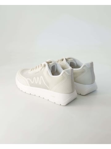 remonte Slip On Sneaker in Beige