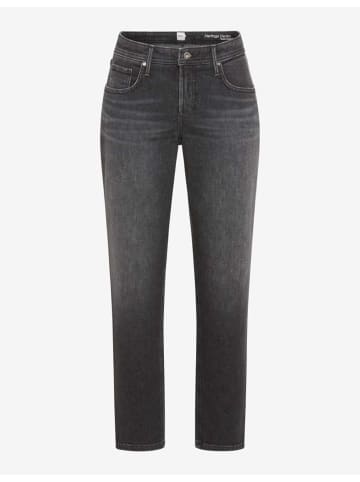 BRAX  Five-Pocket-Jeans mit Tapered Fit in Used Dark Grey