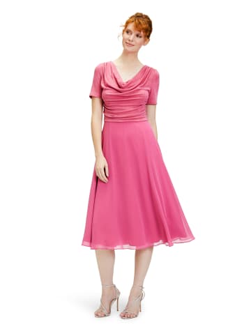 Vera Mont Cocktailkleid im Glitzer-Look in Patch Pink/Pink