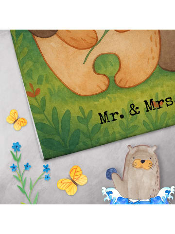 Mr. & Mrs. Panda Handtuch Bären Liebe Design ohne Spruch in Weiß