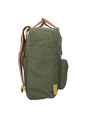 FJÄLLRÄVEN Kanken Daypack 36 cm in green-khaki dust
