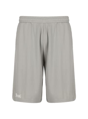 Spalding Shorts Active in grau / weiß