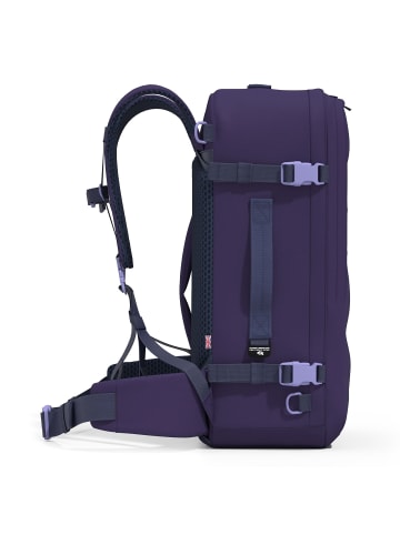 Cabinzero Travel Cabin Bag Classic Pro 42L Rucksack 54 cm Laptopfach in solace sky