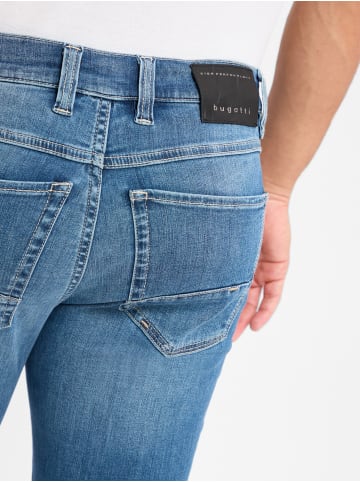 Bugatti Jeans in blue stone