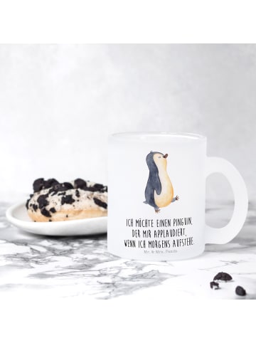 Mr. & Mrs. Panda Glühweinbecher Pinguin mHerzieren mit Spruch in Transparent